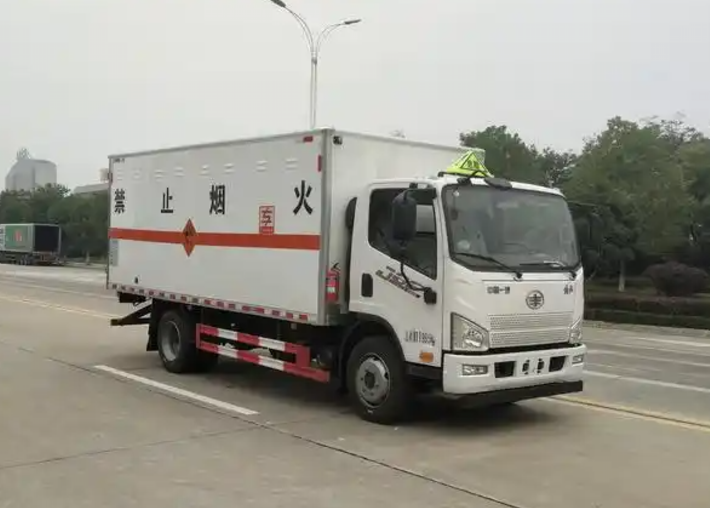 矿区爆破器材运输车可以上高速吗？