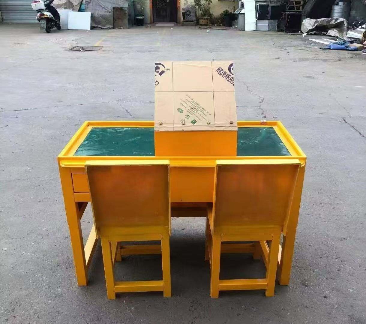 矿区防静电导通桌井下煤矿火工品发放桌：危险品流转的安全守护者